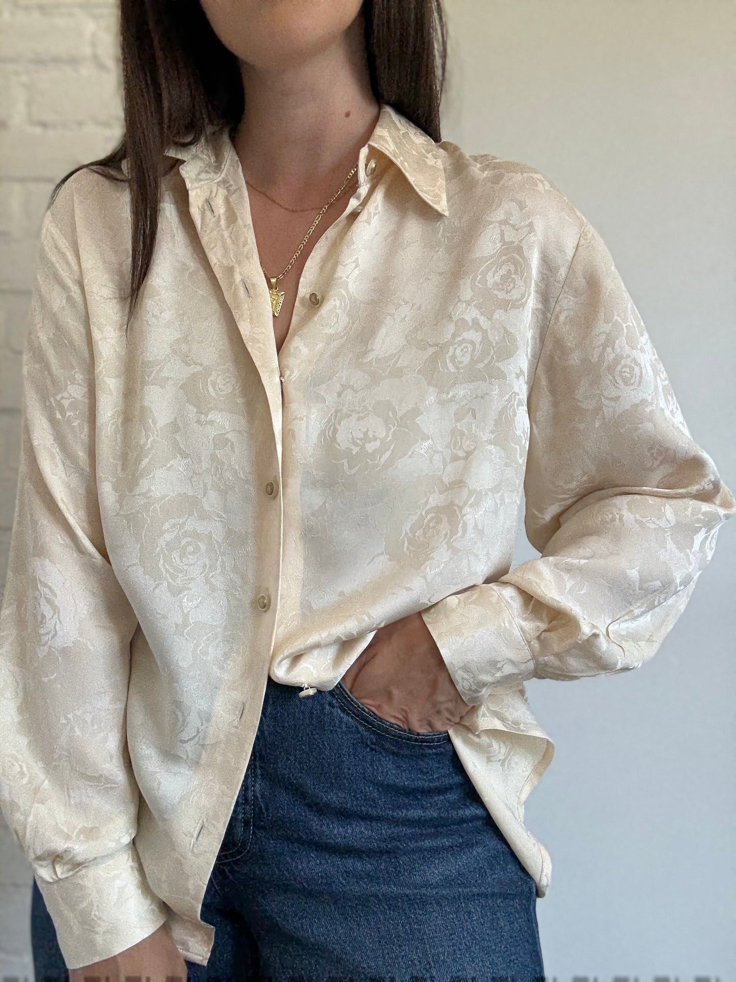 100% Silk Brocade Shirt - Size L/XL