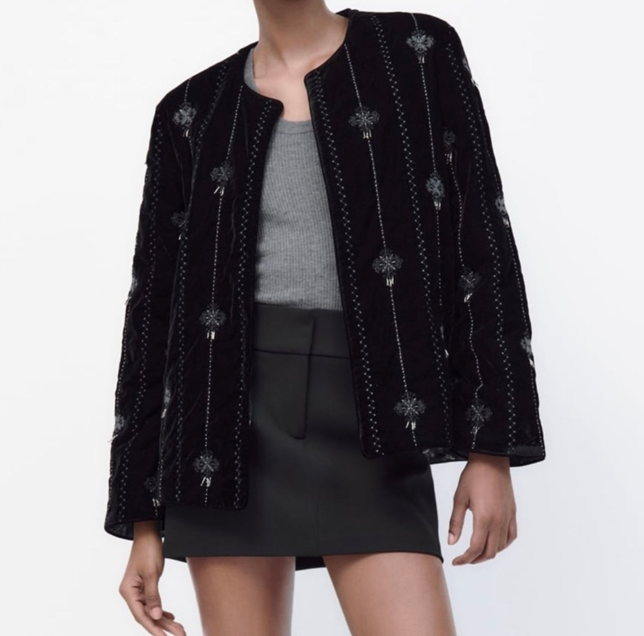 Zara Embroidered Velvet Jacket - S (oversized)