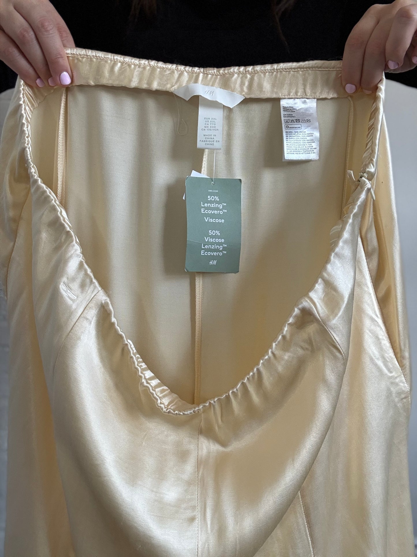 Butter Yellow Satin Skirt - Sz. XXL