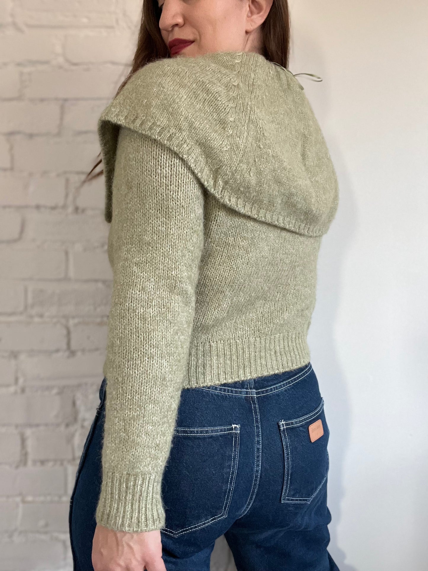 Wide Lapel Sage Sweater - S