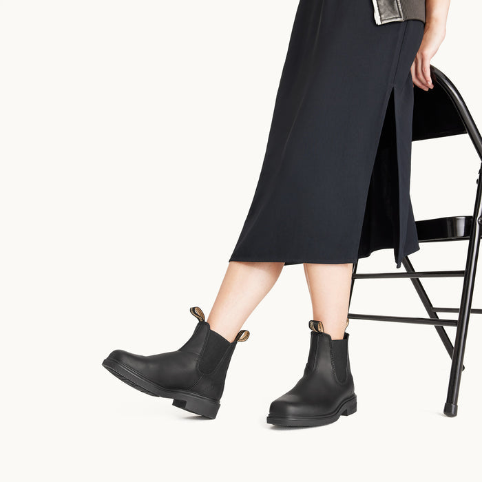 NEW Blundstone Chelsea Black Boot - Size 9 Women's