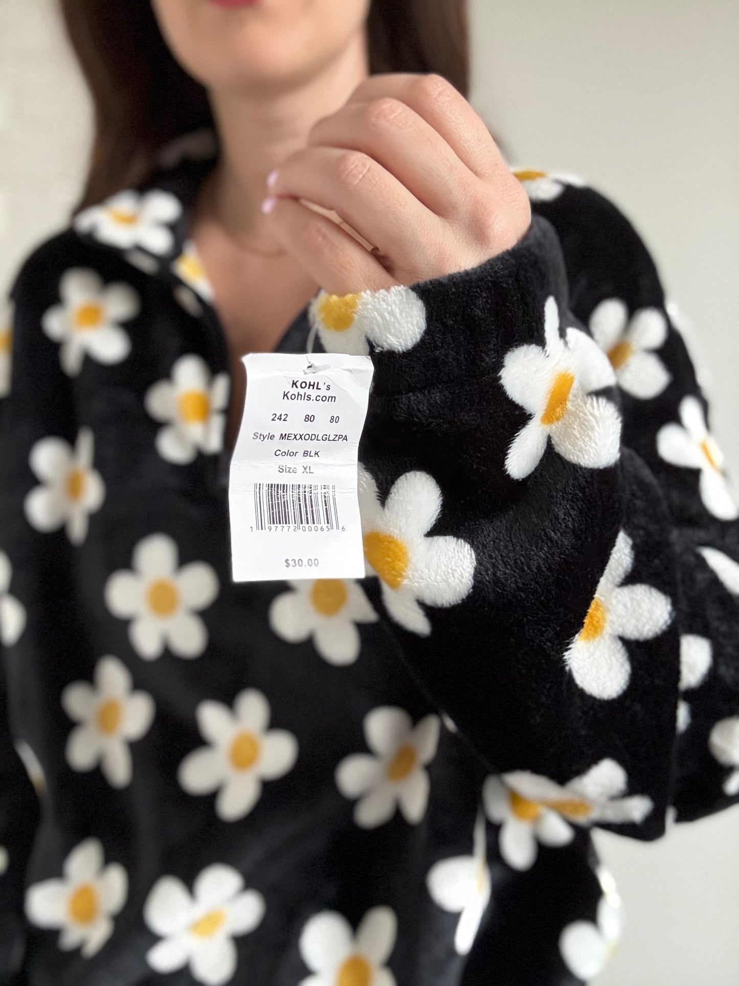 Daisy Fleece Pullover - Sz. L/XL