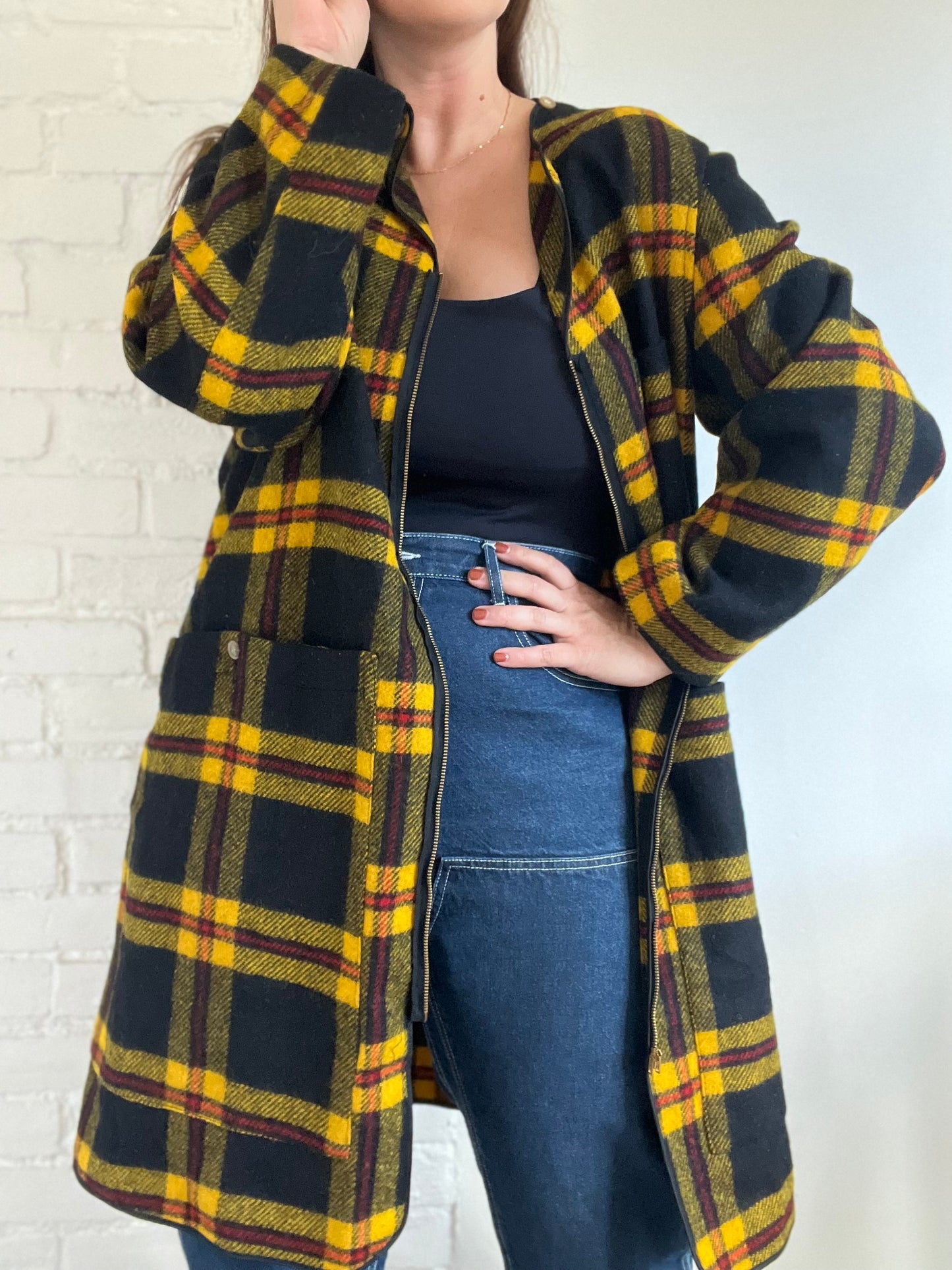Vintage Plaid Light Overcoat - Size XL