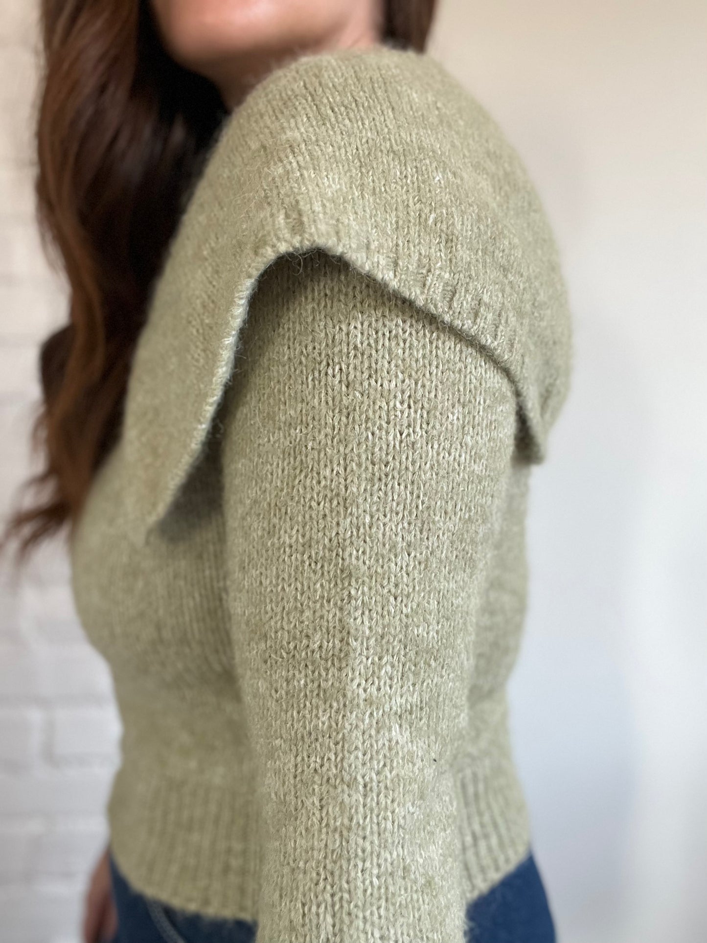 Wide Lapel Sage Sweater - S