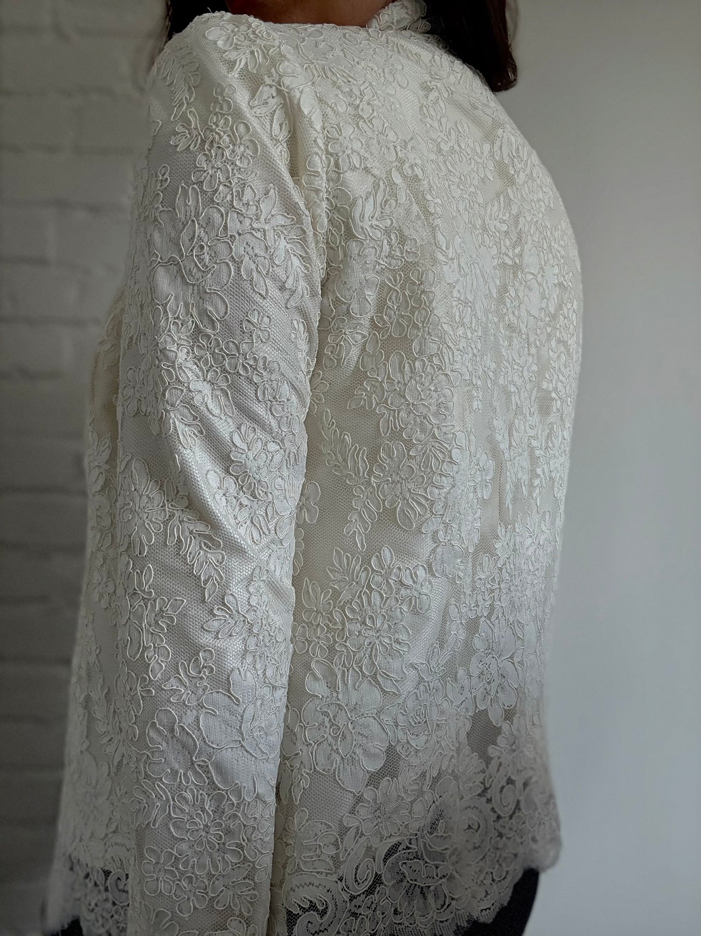 White Scalloped Lace Jacket - Size S/M