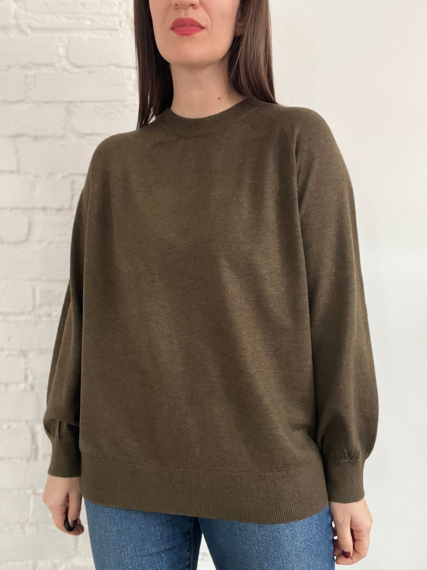 Merino Wool Olive Sweater - M (Oversized)