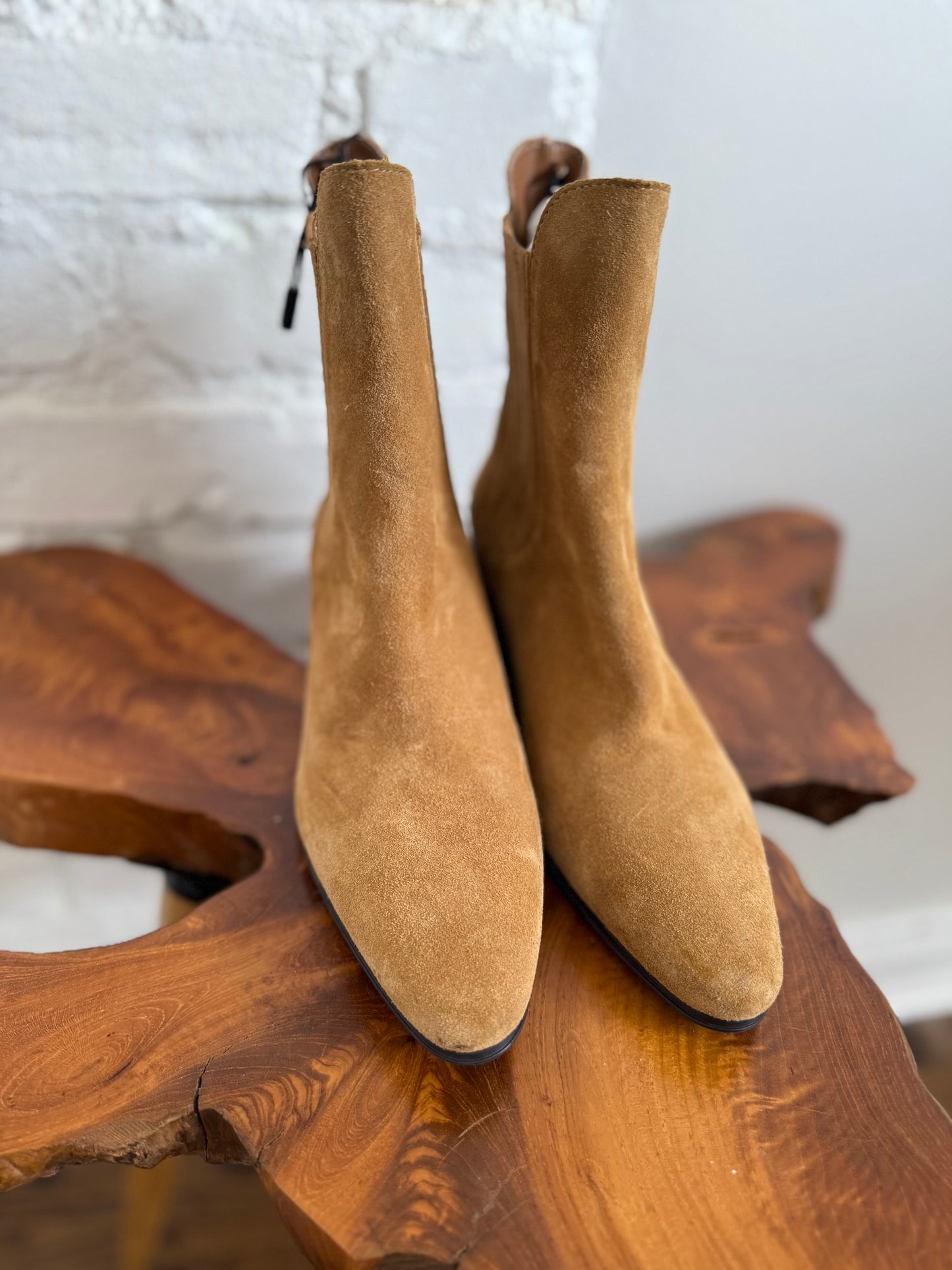 NEW Zara Suede Boots - Size 7.5 Womens