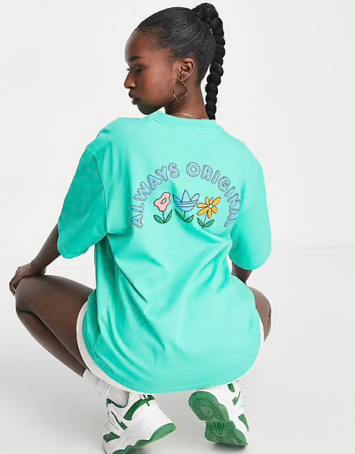 NEW adidas Originals Green T-Shirt - Size M (oversized)