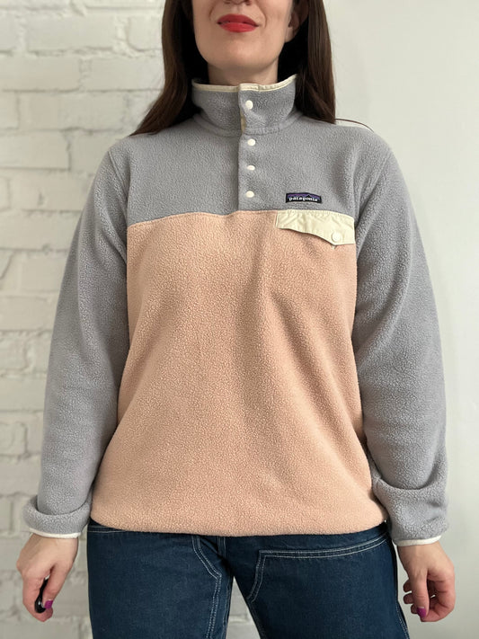 Pastel Patagonia Synchilla Fleece - L