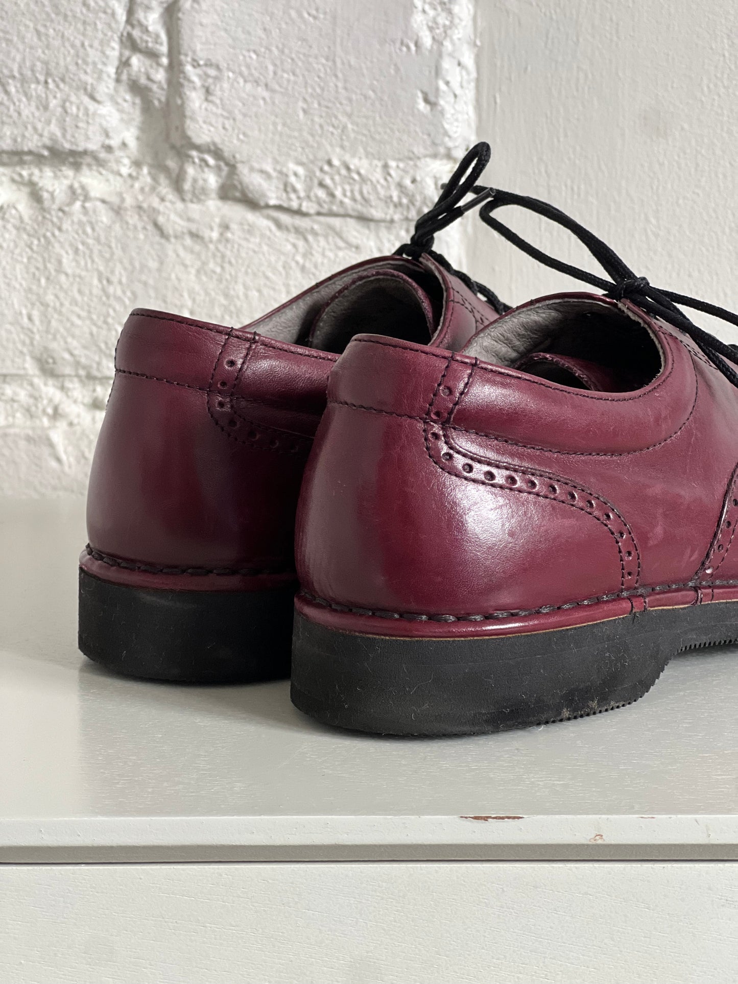 Burgundy Wine Vibram Leather Shoes - Size 9M