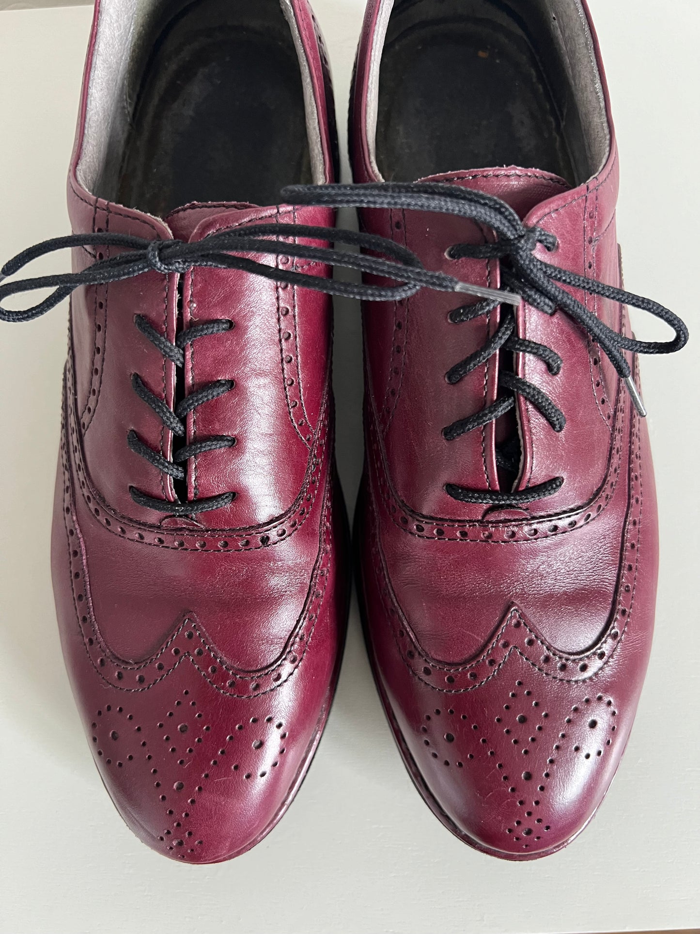 Burgundy Wine Vibram Leather Shoes - Size 9M