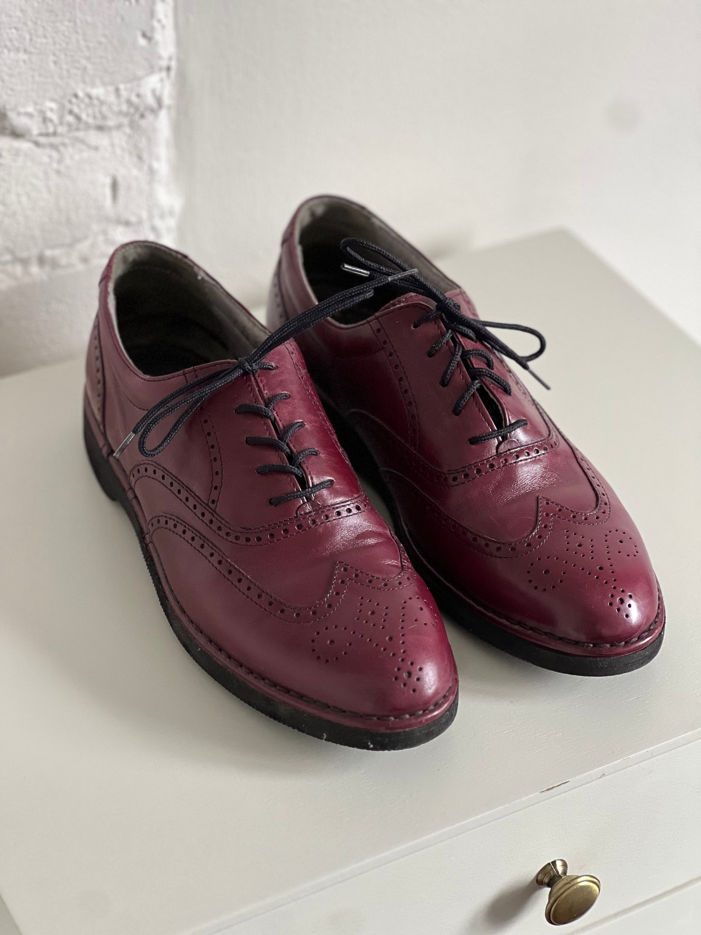 Burgundy Wine Vibram Leather Shoes - Size 9M