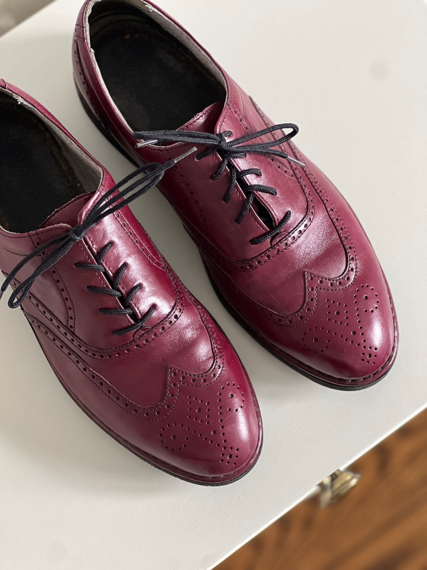 Burgundy Wine Vibram Leather Shoes - Size 9M