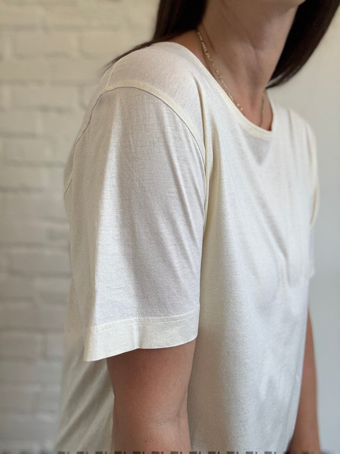 Italian Cotton Plain Ivory Tee - Size XL