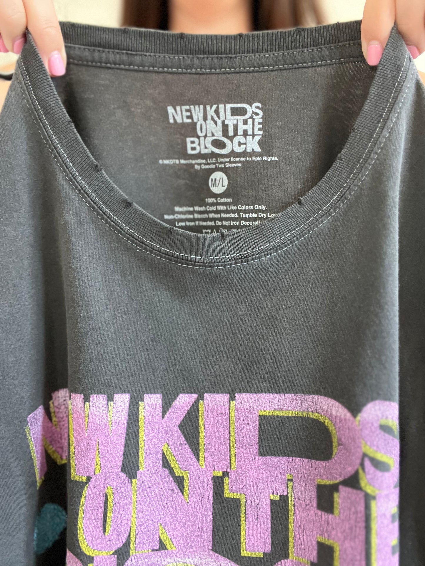 New Kids on the Block Band T-Shirt - M
