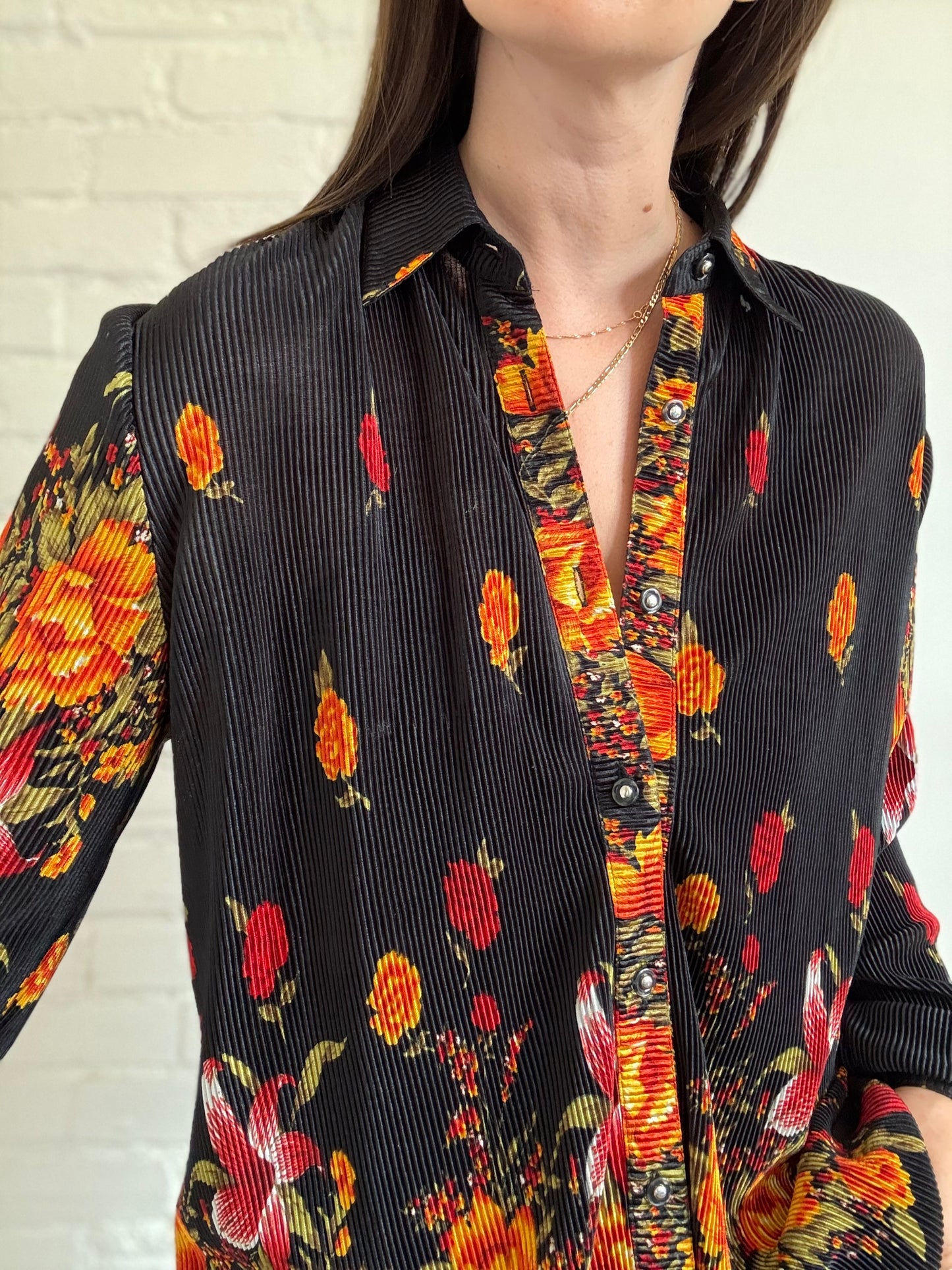 Romantic Plisse Shirt - Size XL
