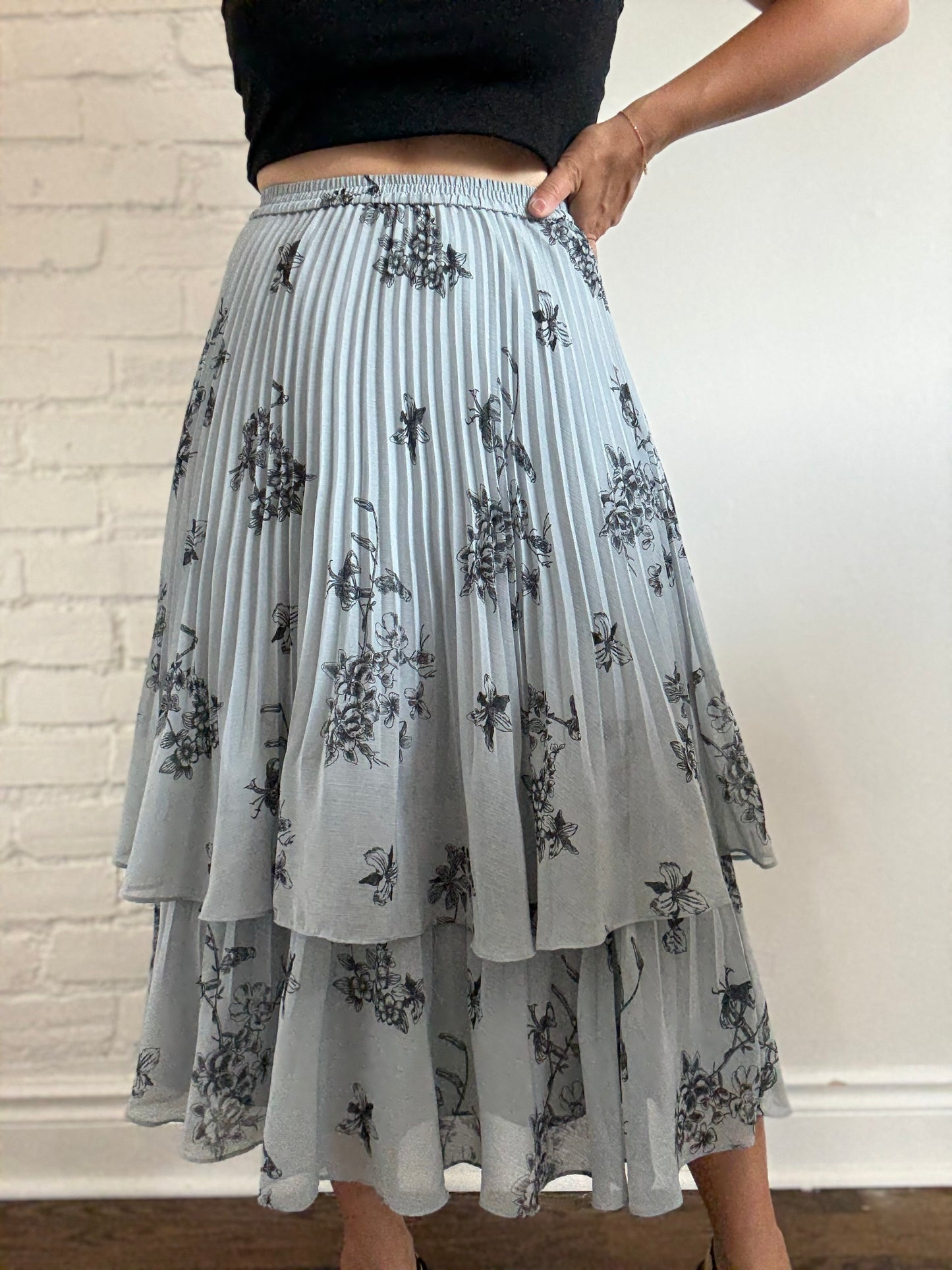 Club Monaco Pleated Skirt - Size S