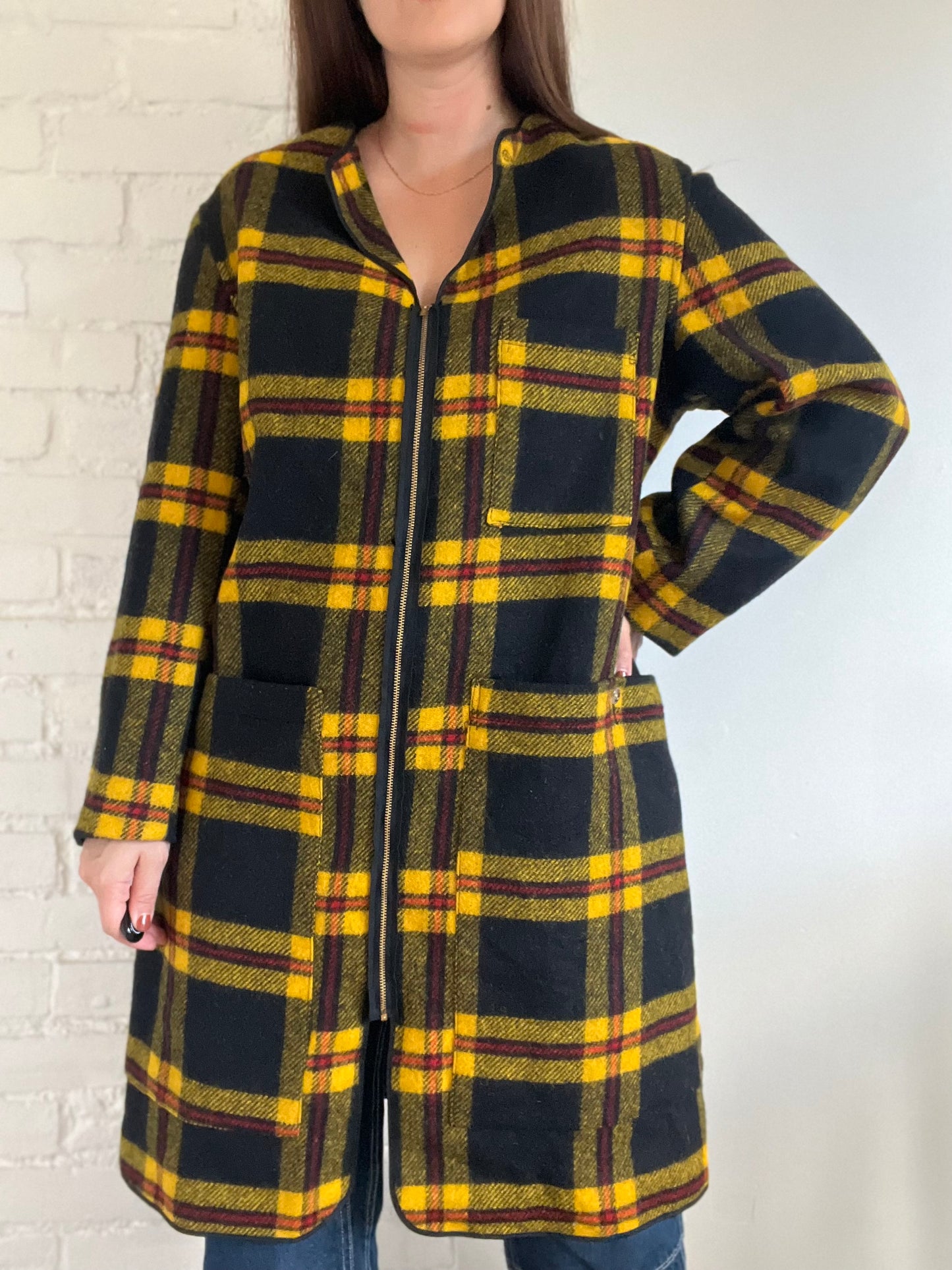 Vintage Plaid Light Overcoat - Size XL
