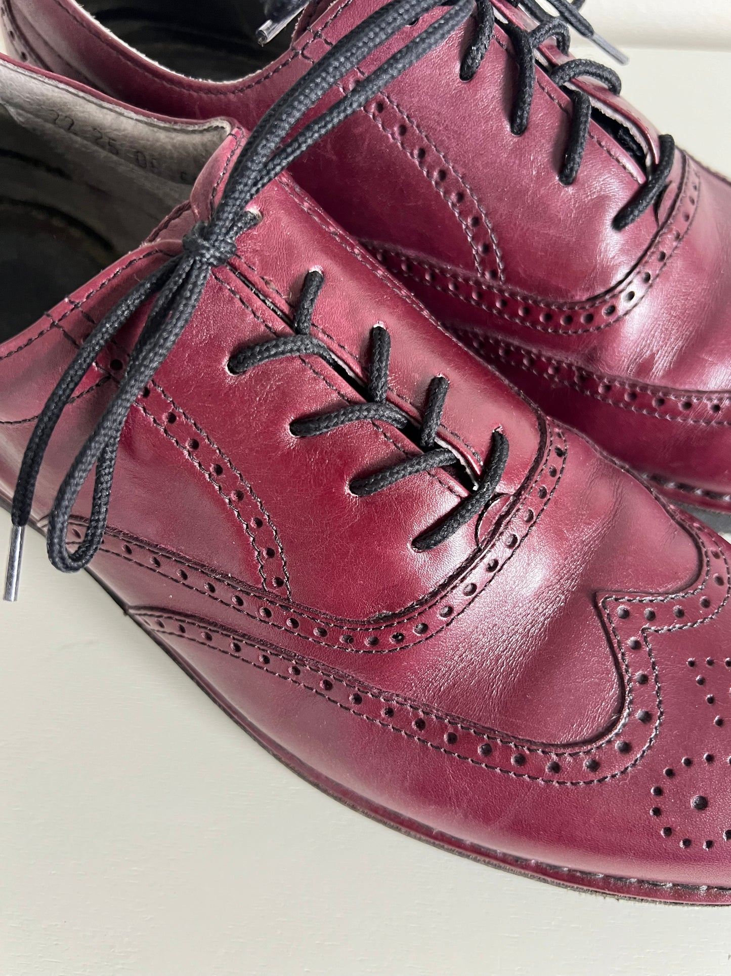 Burgundy Wine Vibram Leather Shoes - Size 9M