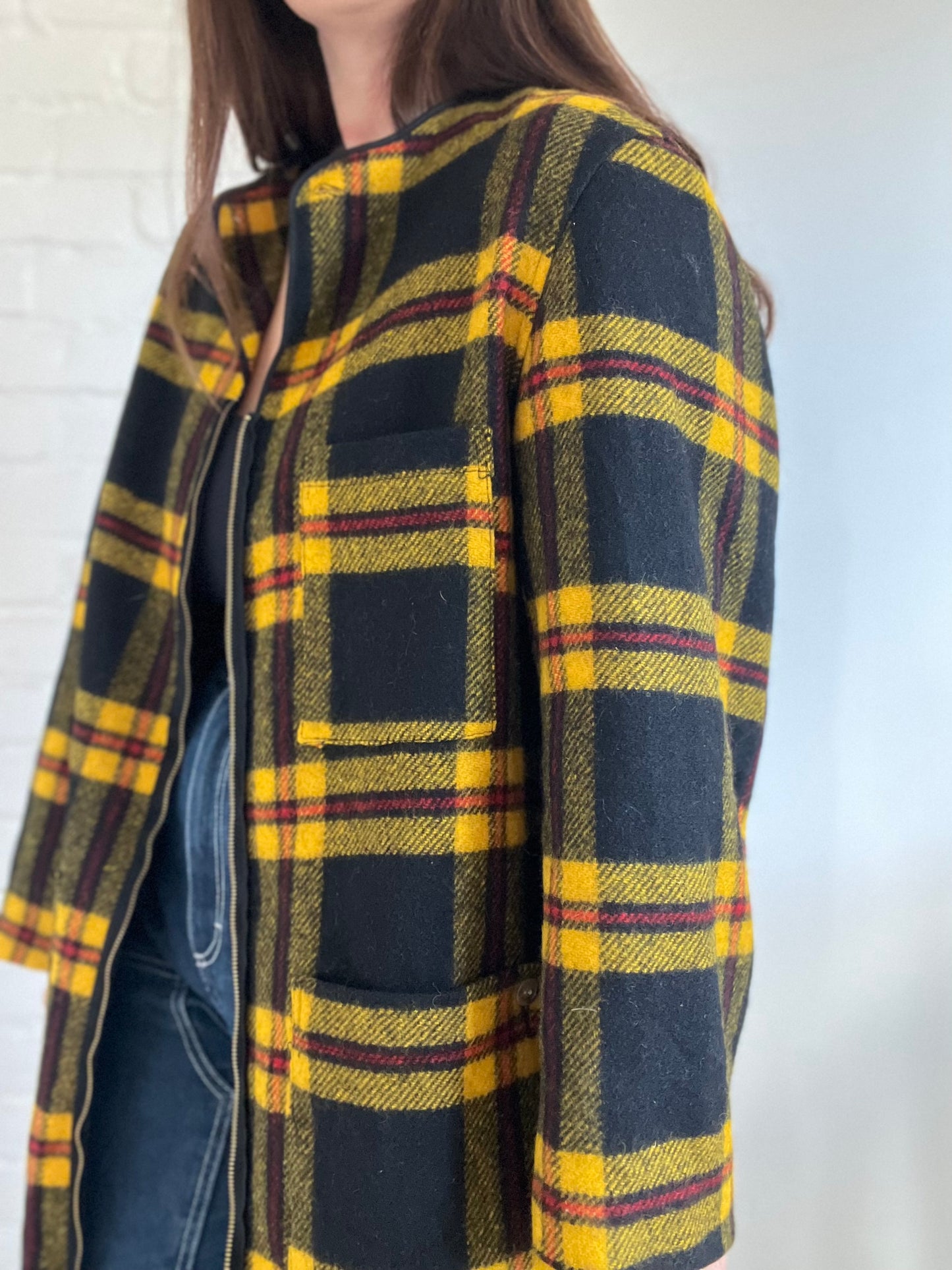 Vintage Plaid Light Overcoat - Size XL