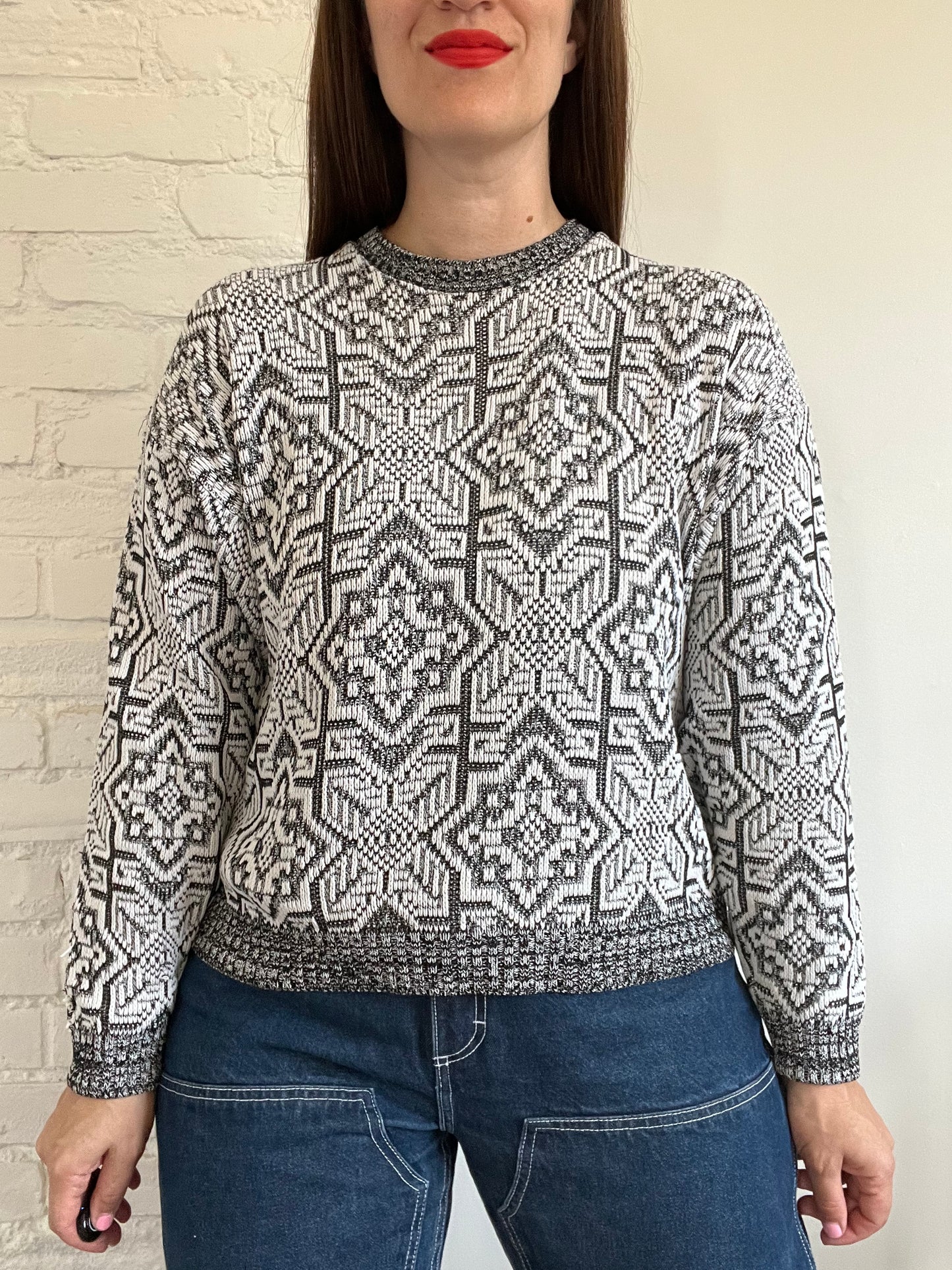 B&W Geometric Knit Sweater - S