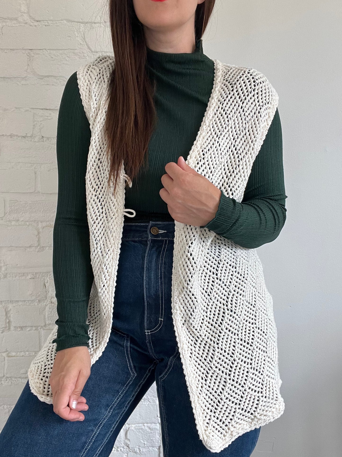 Long Ivory Knit Vest - L