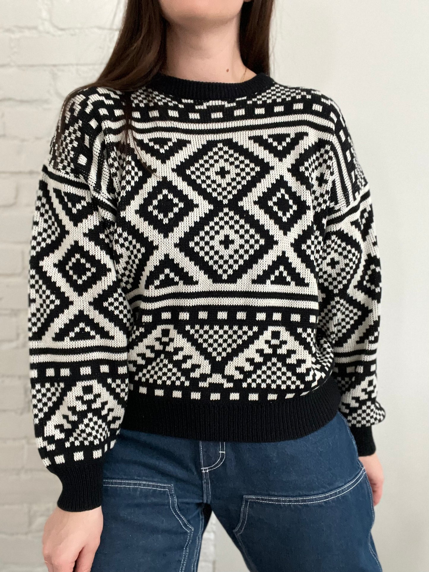 Abstract Artsy Knit Sweater - M/L