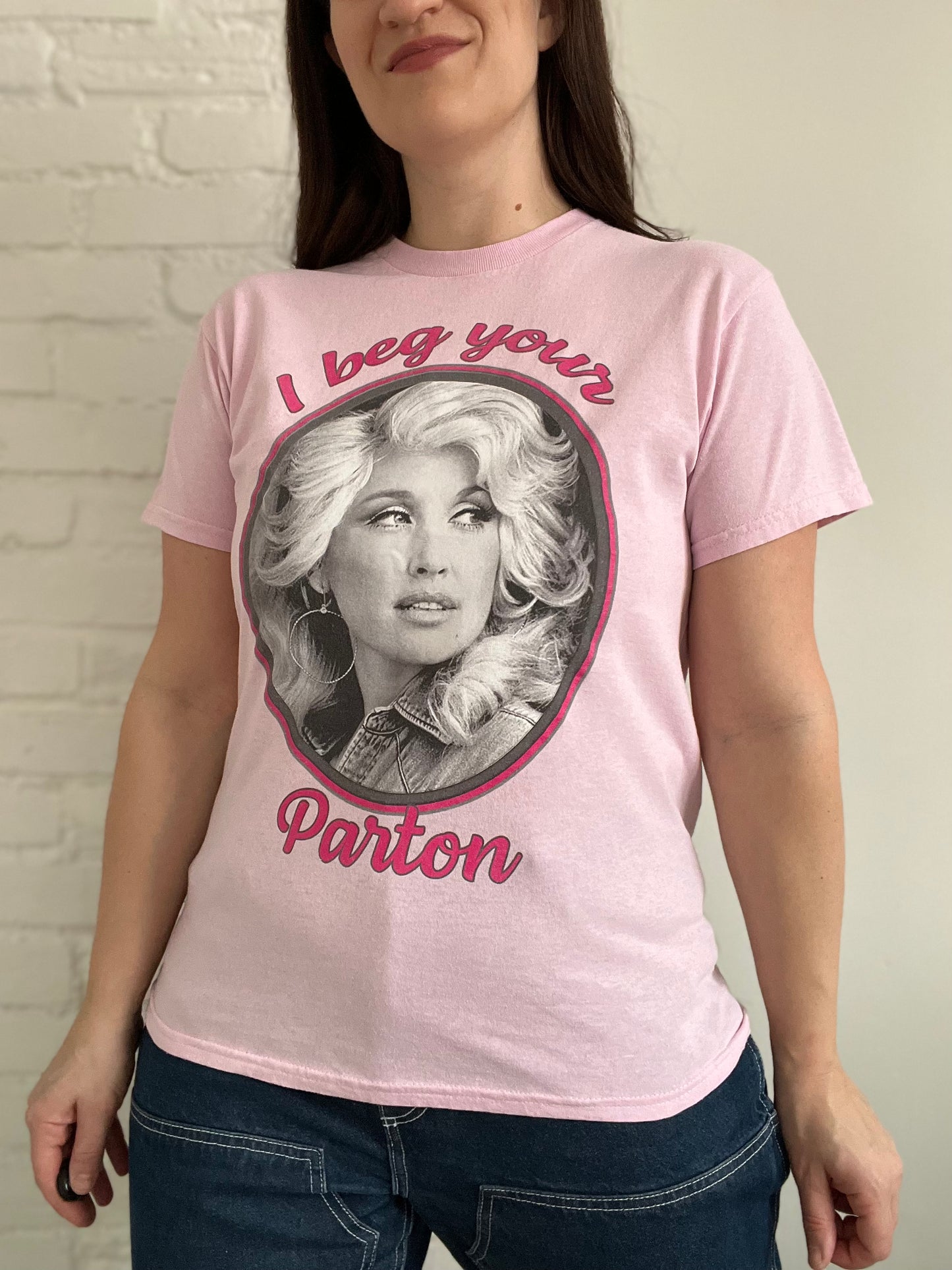 Dolly I Beg Your Parton T-shirt - Women's L