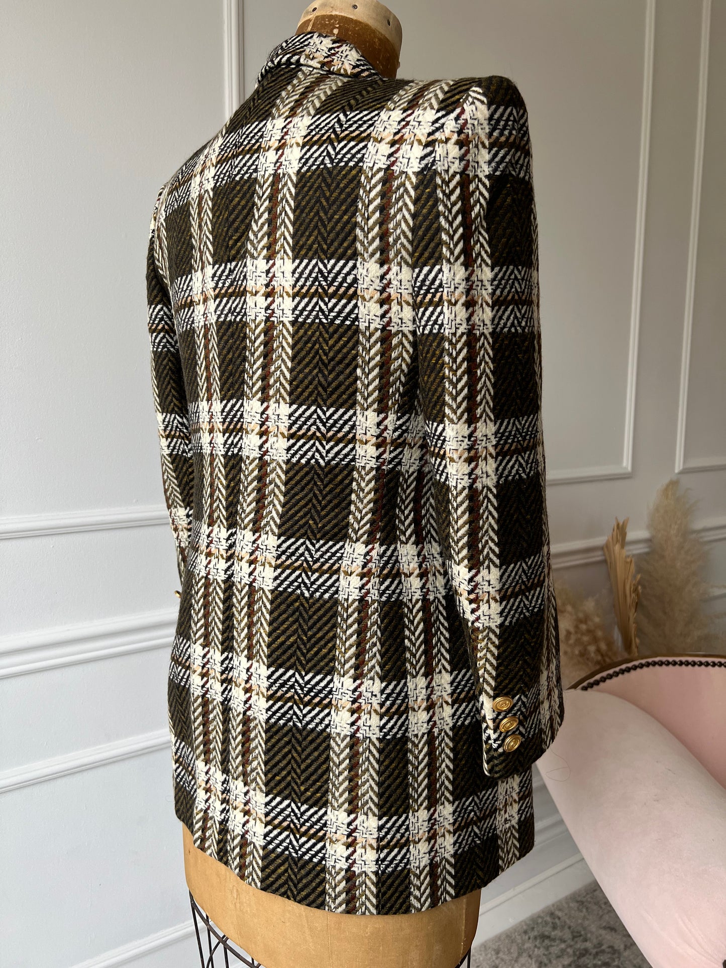 Vintage St. Sophia Paris Tweed Crest Blazer - Size M