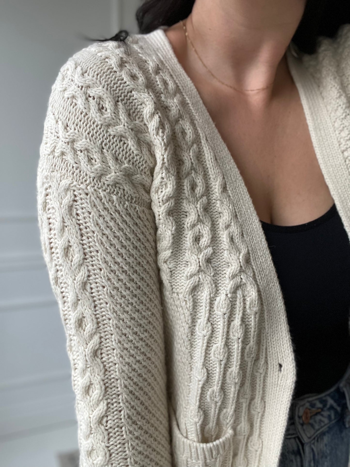 Creamy Detailed Cardigan - Size 4