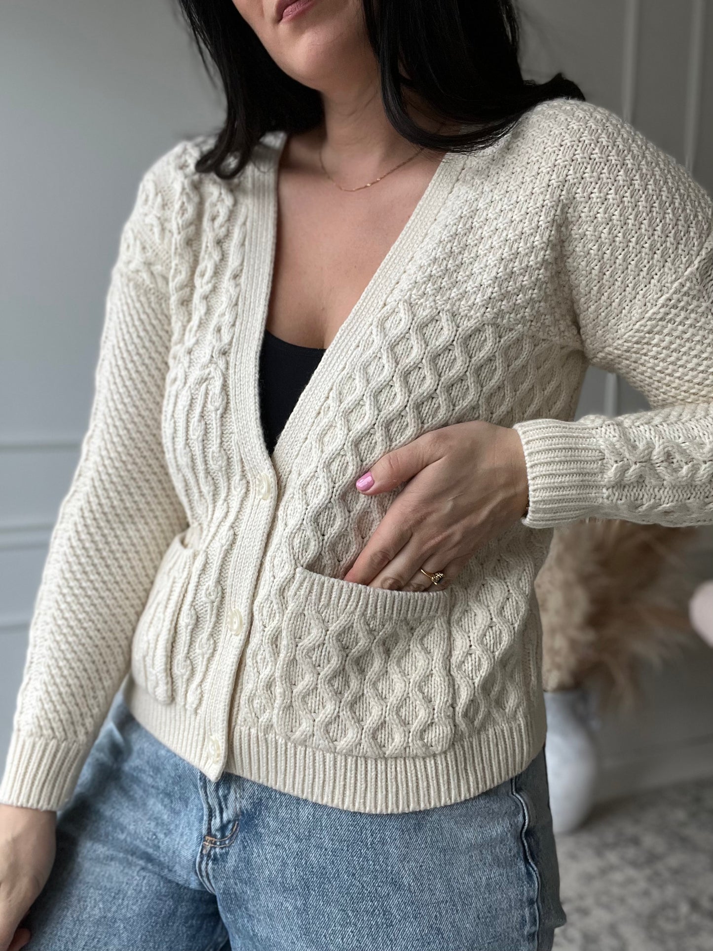 Creamy Detailed Cardigan - Size 4