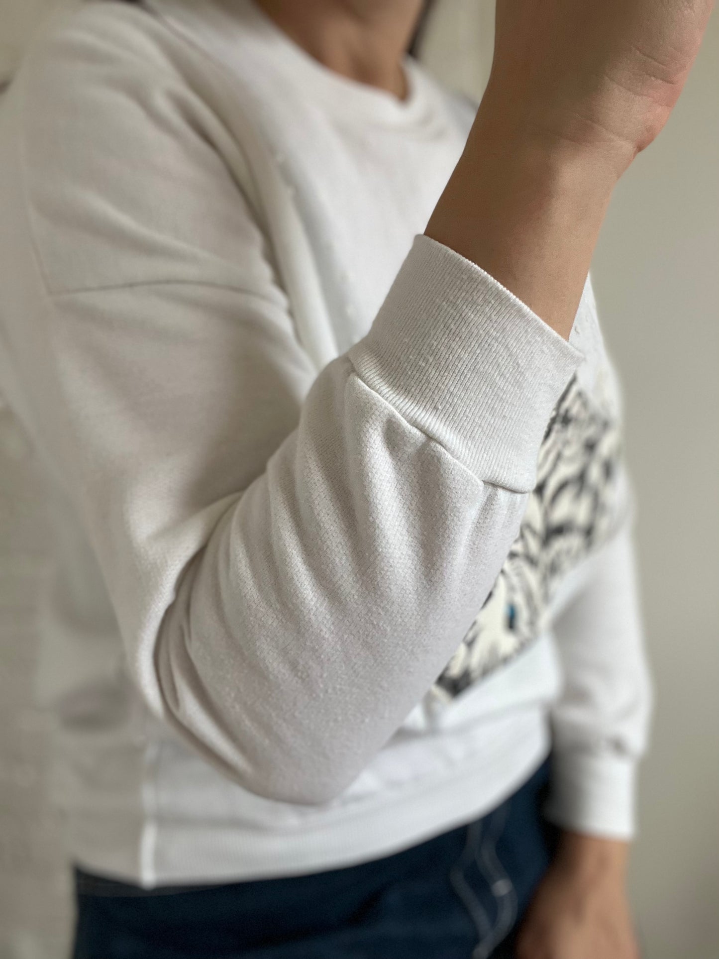 Snowy Kittens Sweater - S