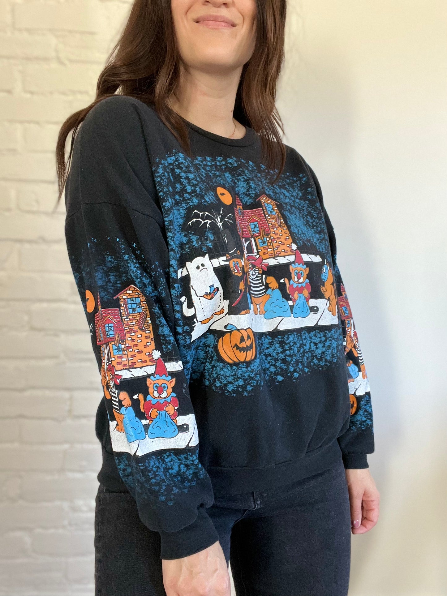 Cats Halloween Sweater - Size XL