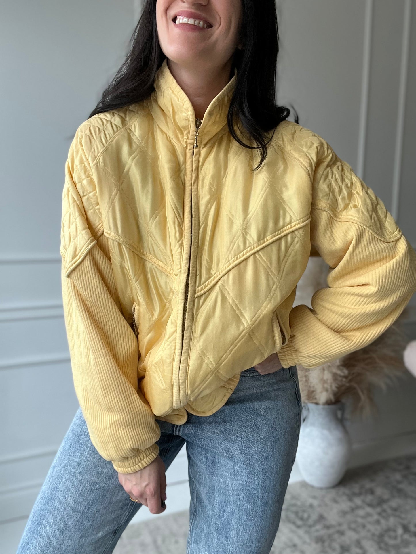 Pastel Yellow Quilted Silk Jacket - Size L