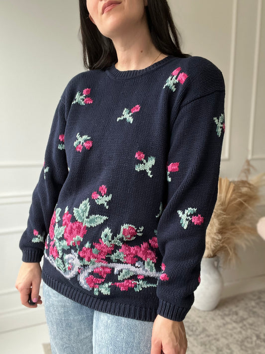 Cozy Oversized Floral Knit Sweater - L