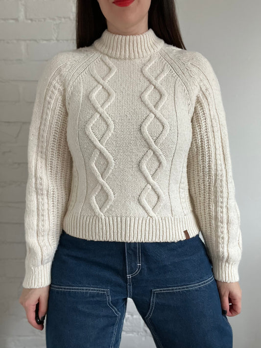 Creamy Cable-knit Classic Sweater - XS