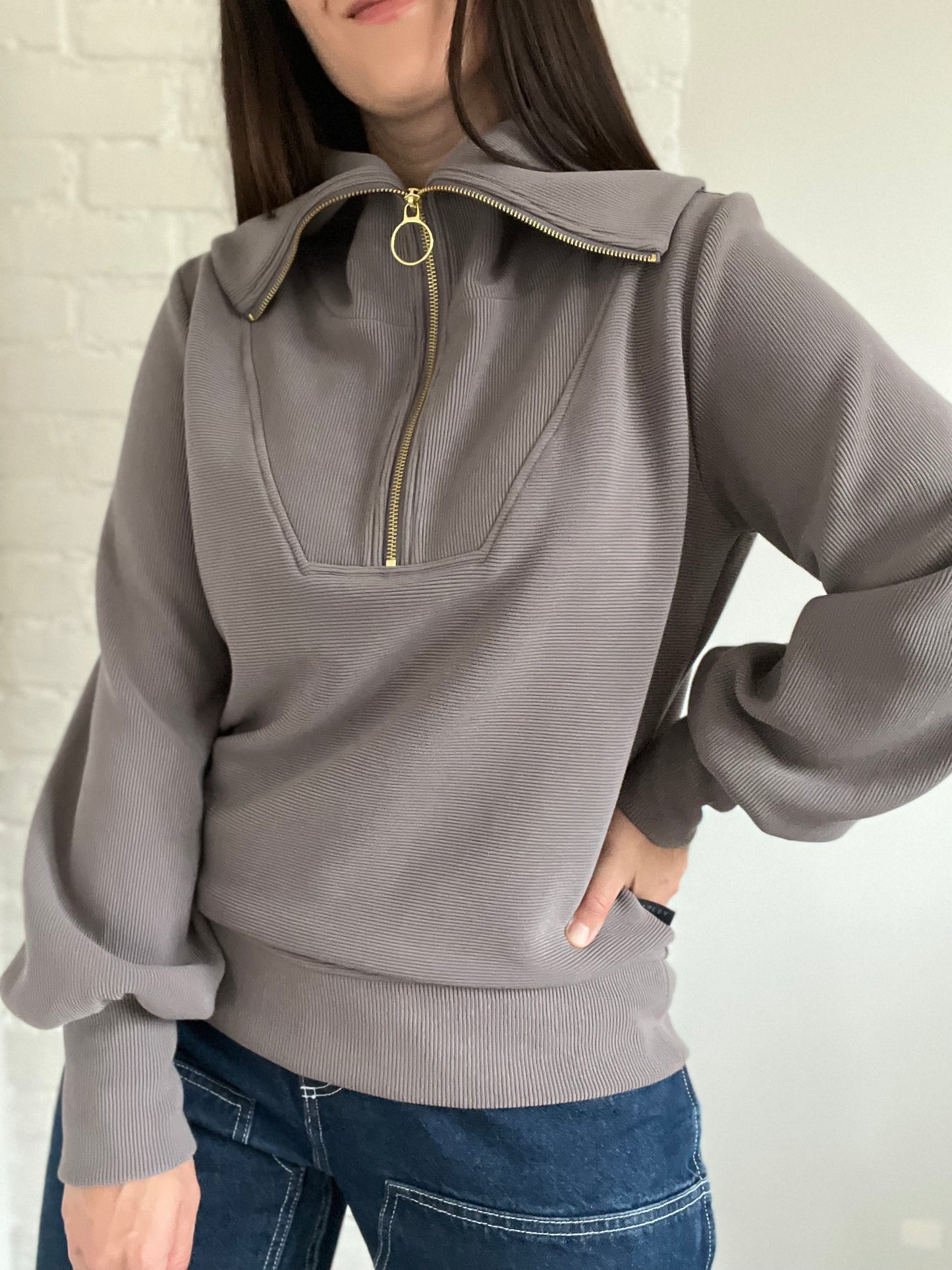 Varley Half Zip Sweater - Size S