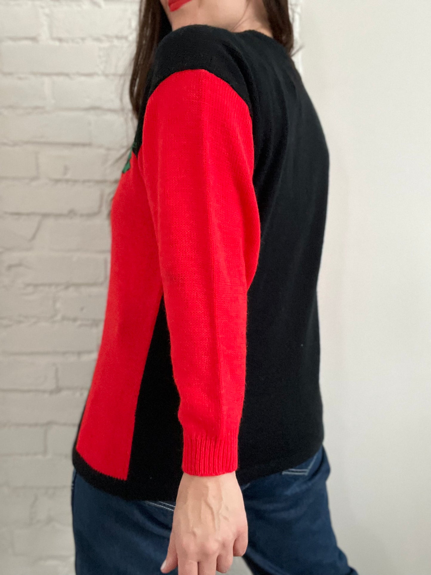 Festive Abstract Knit Sweater - M