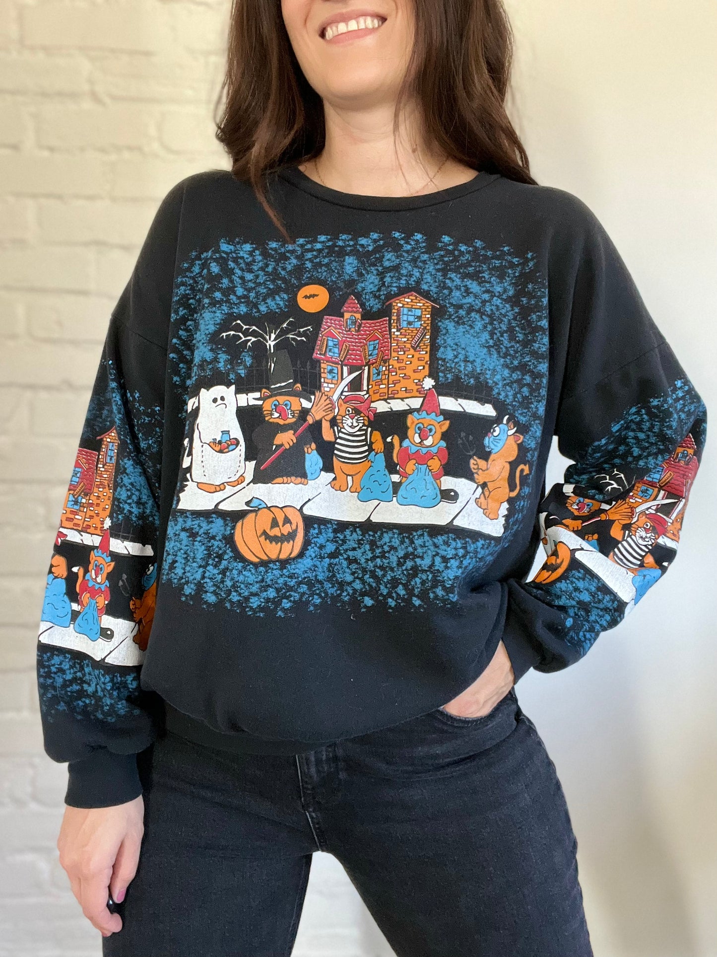 Cats Halloween Sweater - Size XL