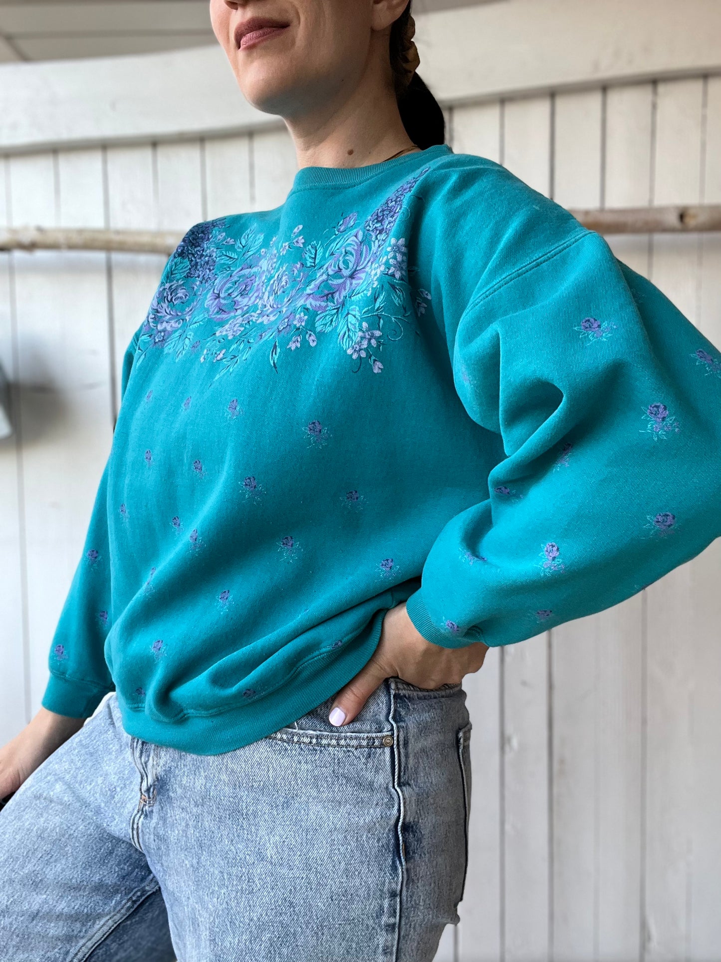 Lady Footlocker Vintage Crewneck - Size L