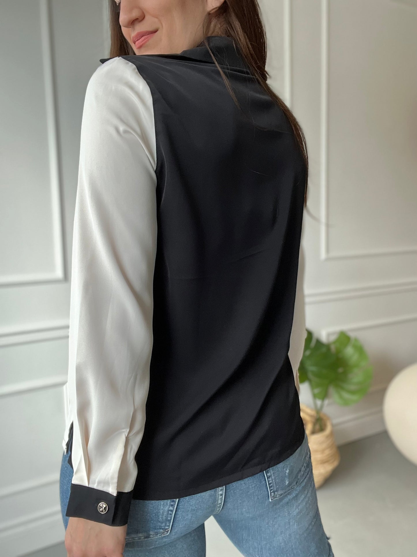 Cats on a Brick Wall - Size L