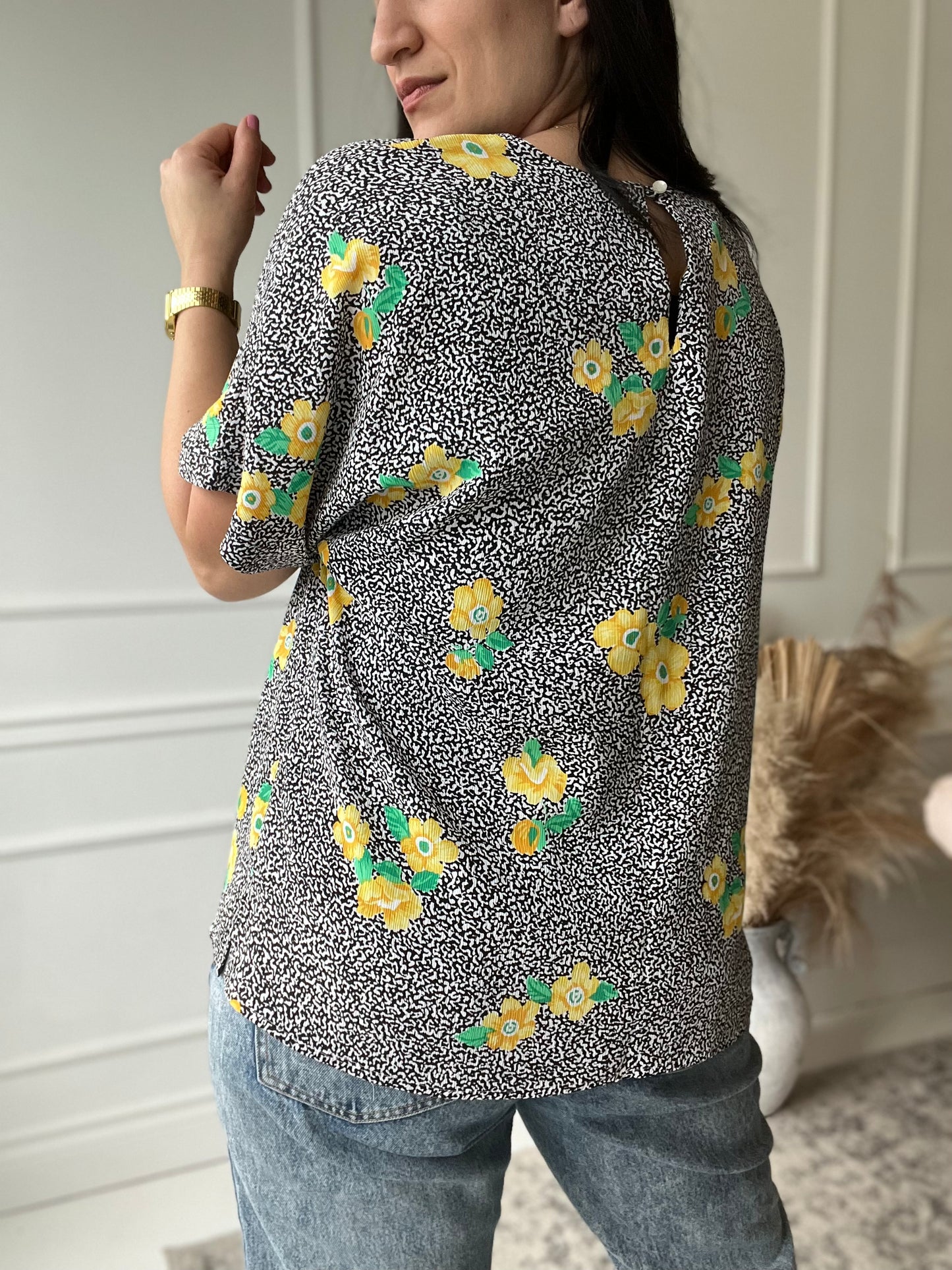 Floral Art Pop Top - Size L/XL
