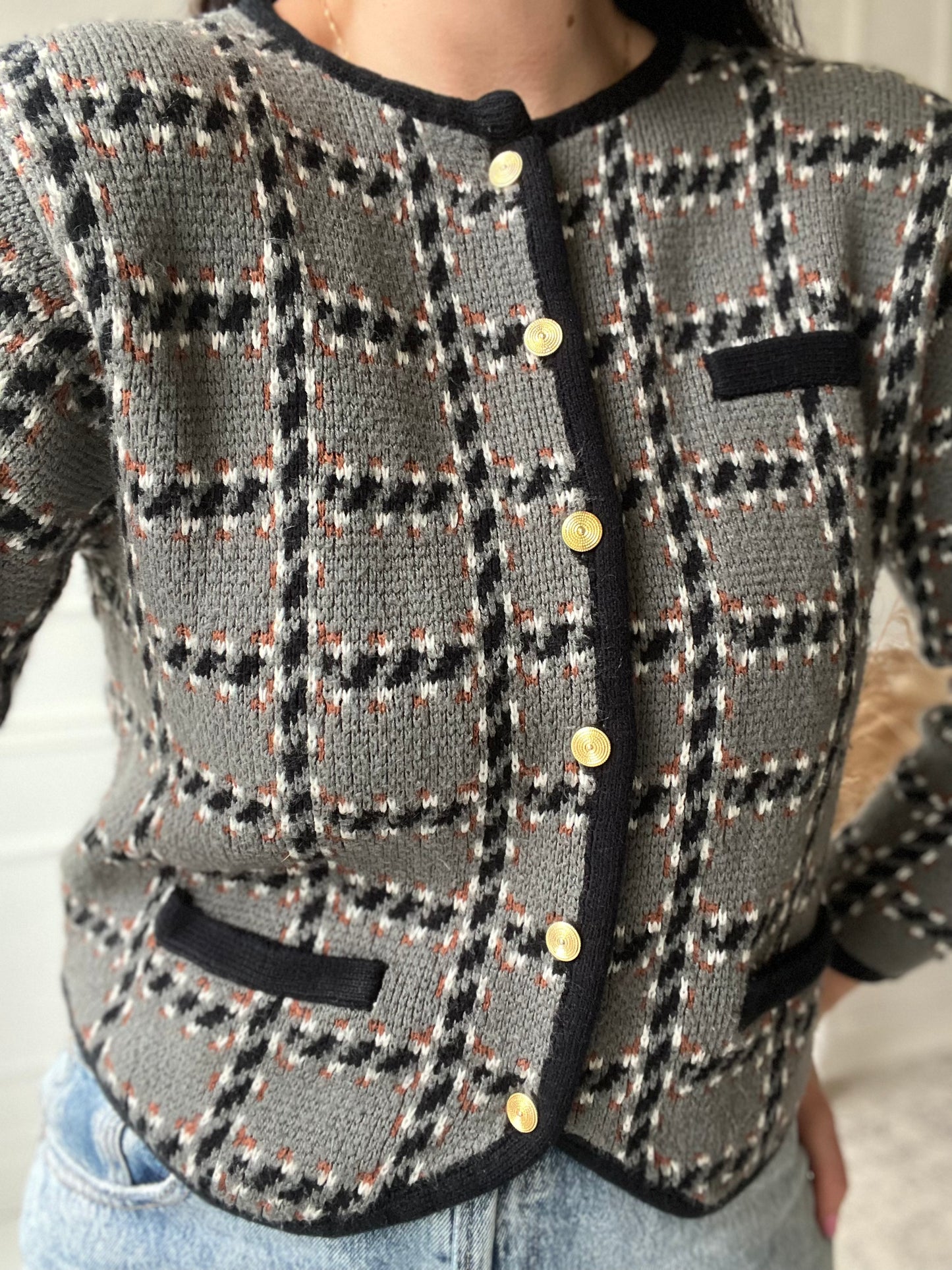 Plaid Vintage Knit Sweater - Size M