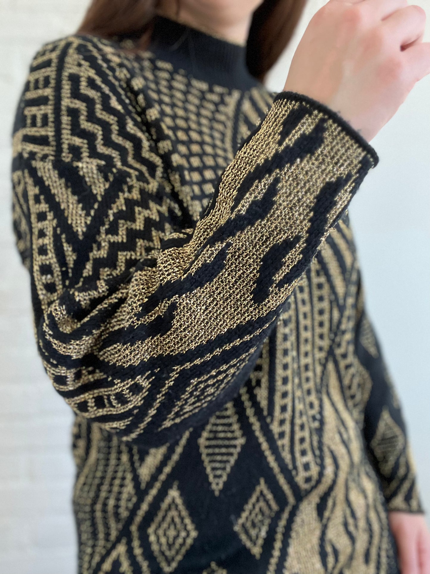 Black & Gold Metallic Knit Sweater - L