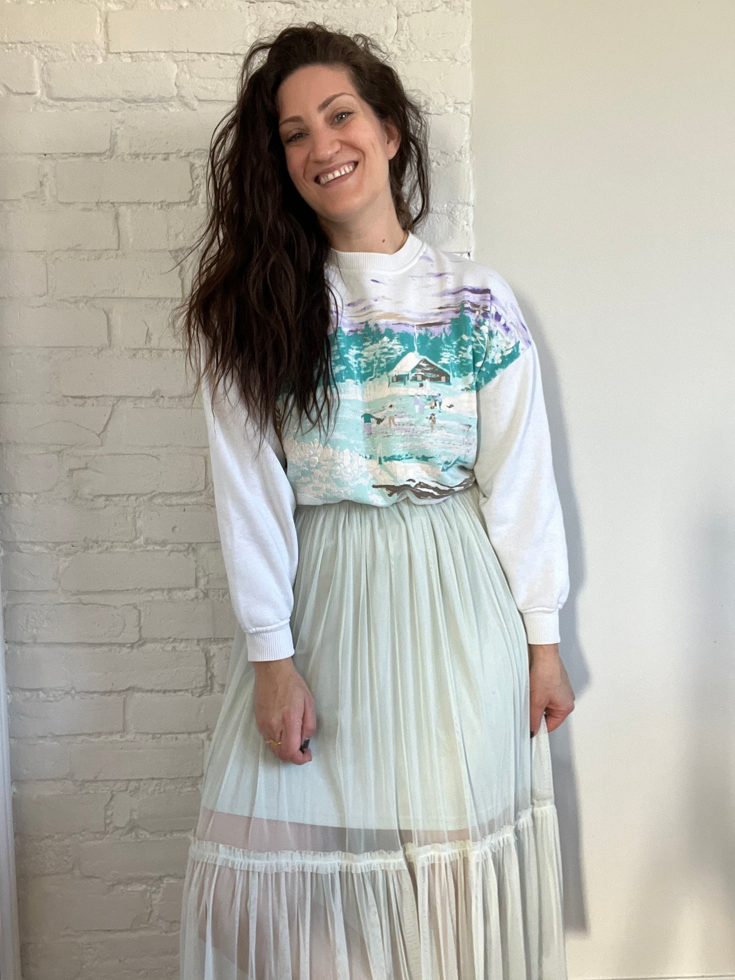 Vintage Skating Cottage Scene Sweater - L