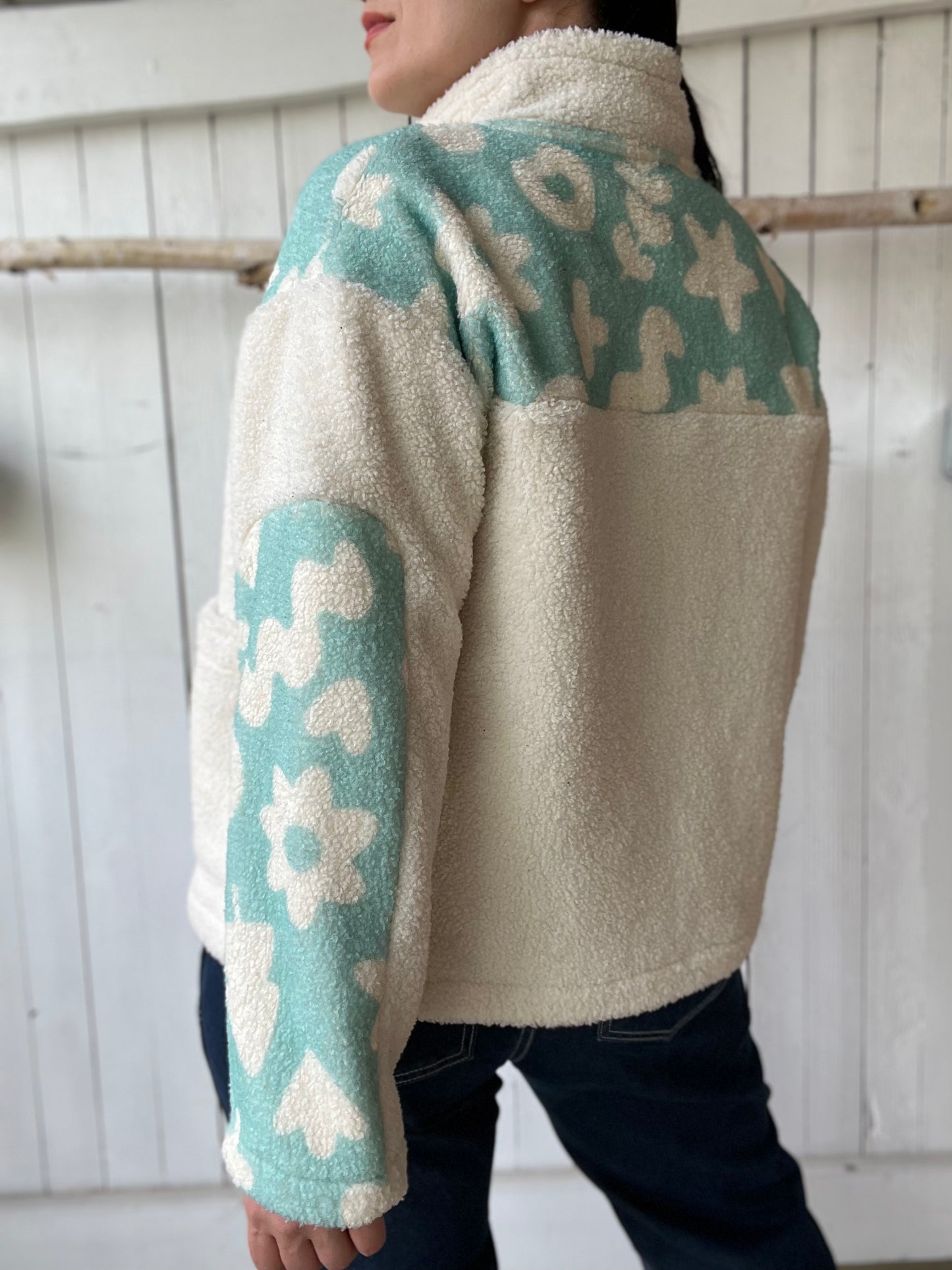 Creamy Mint Fleecer - Size S/M