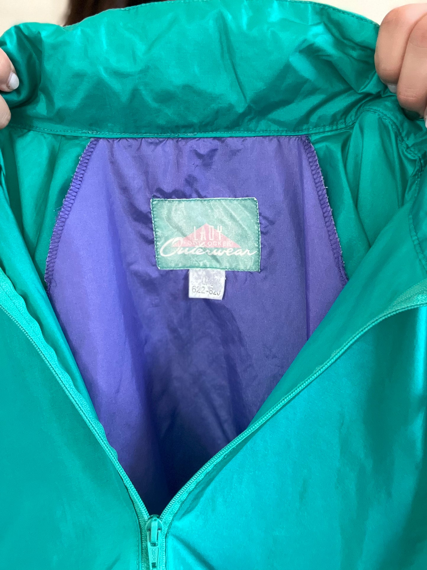 Vintage Lady Footlocker Track - Size L