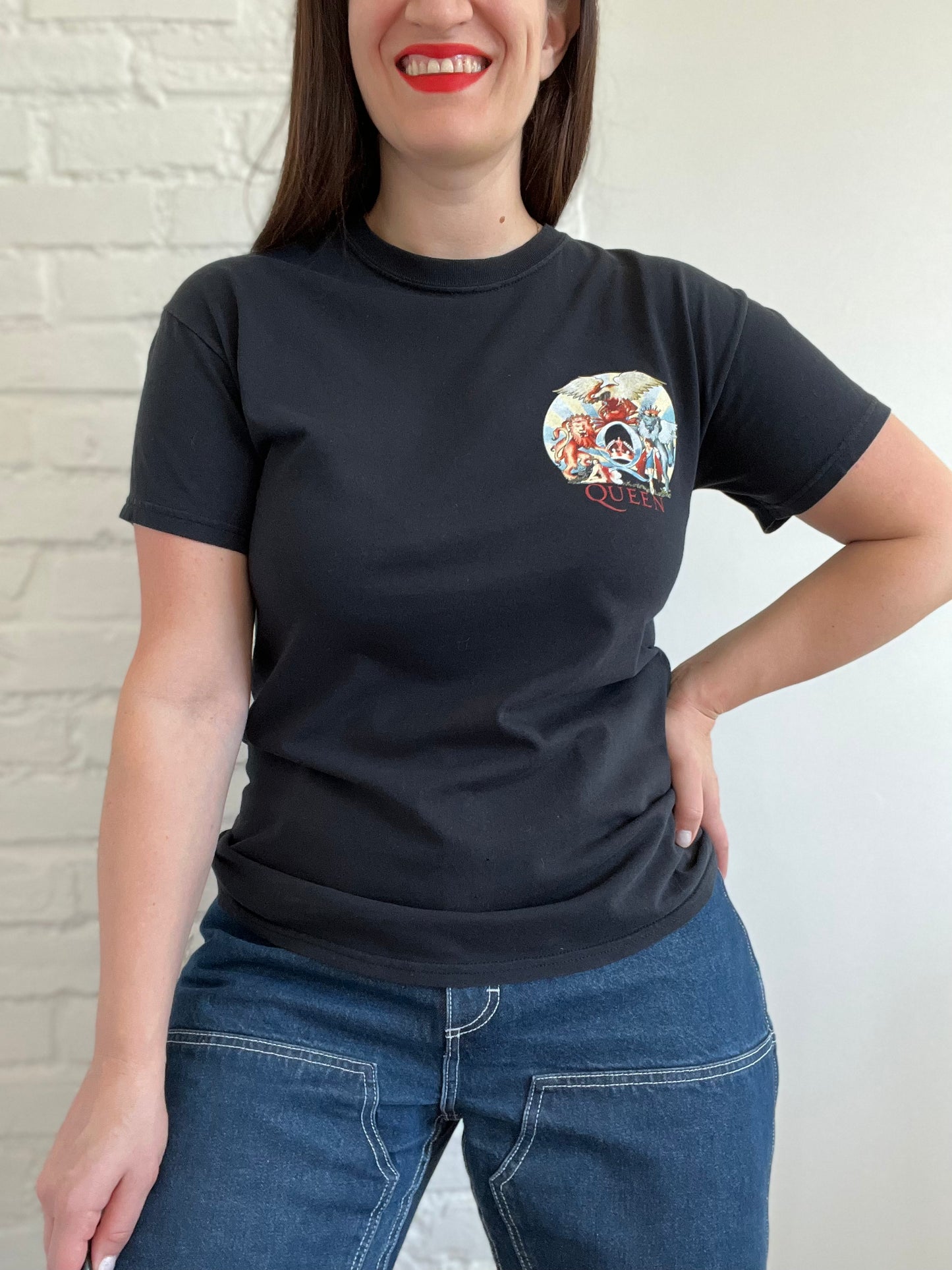 2000s Queen Crest Logo T-shirt - M