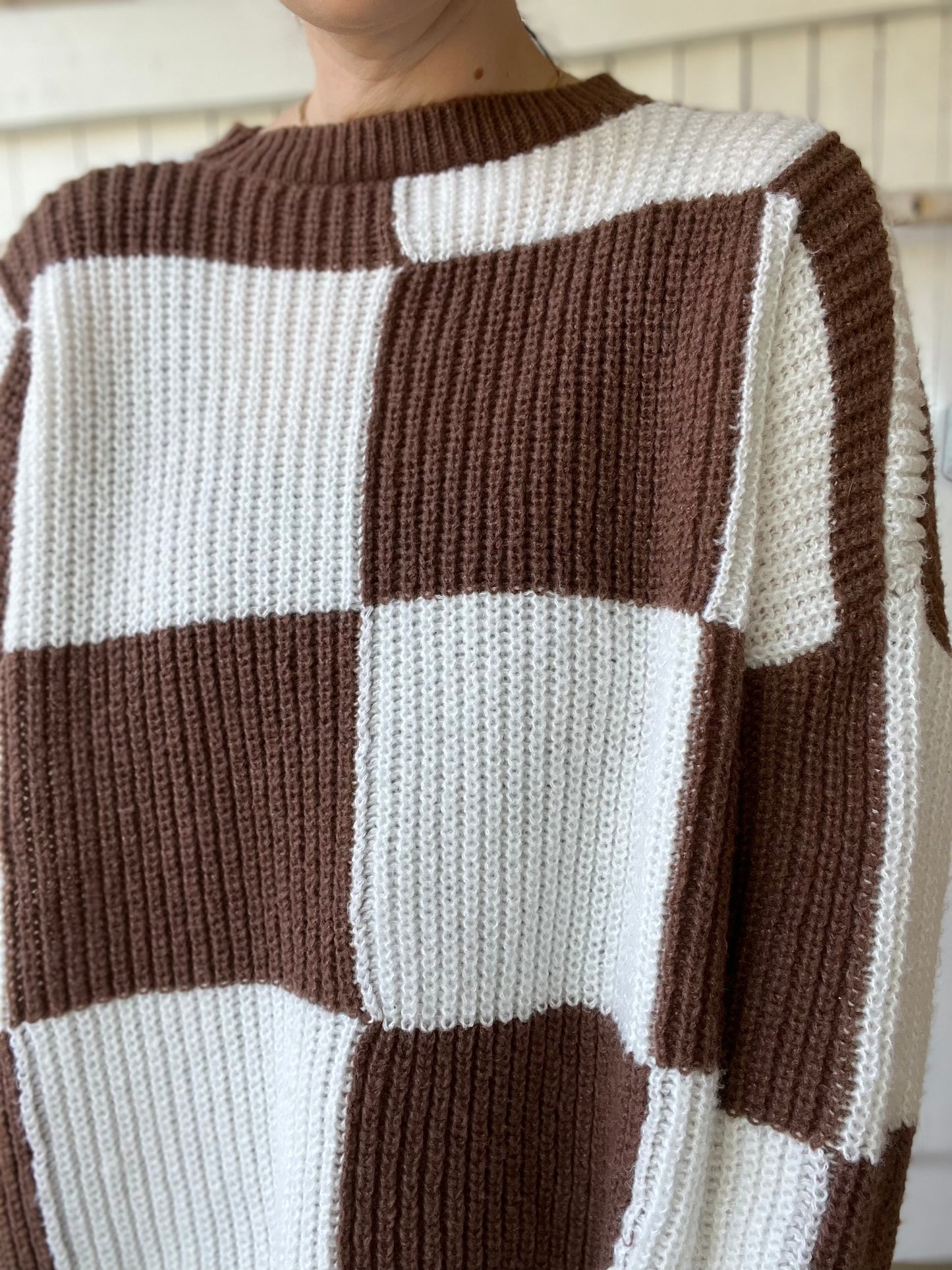 Oversize Block Brown & White Sweater - Size L