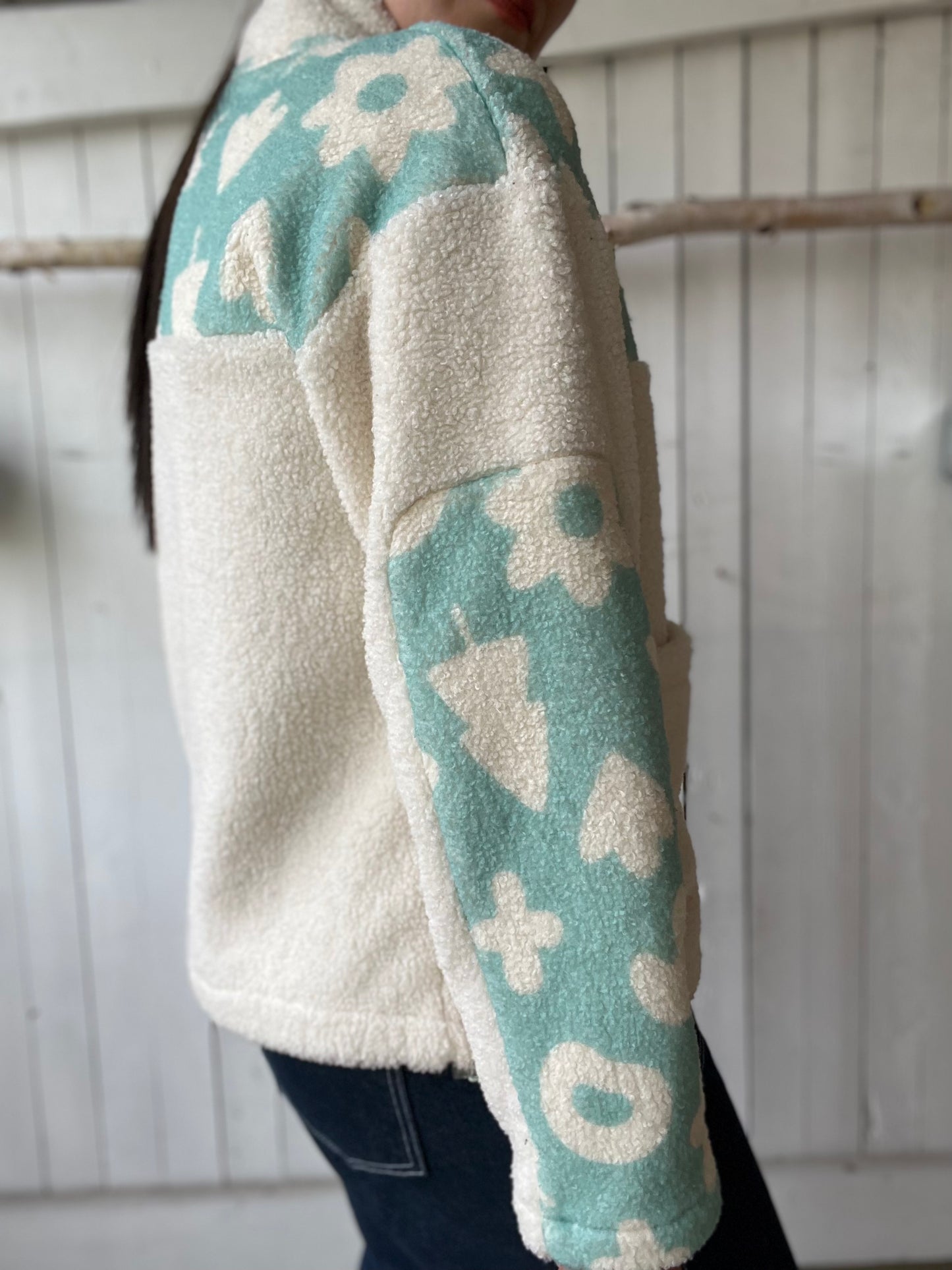 Creamy Mint Fleecer - Size S/M